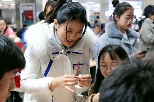 14EF63A7B8F4A9A138AE9F3B38356595